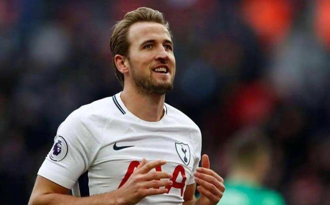 申花中后卫 申花中后卫