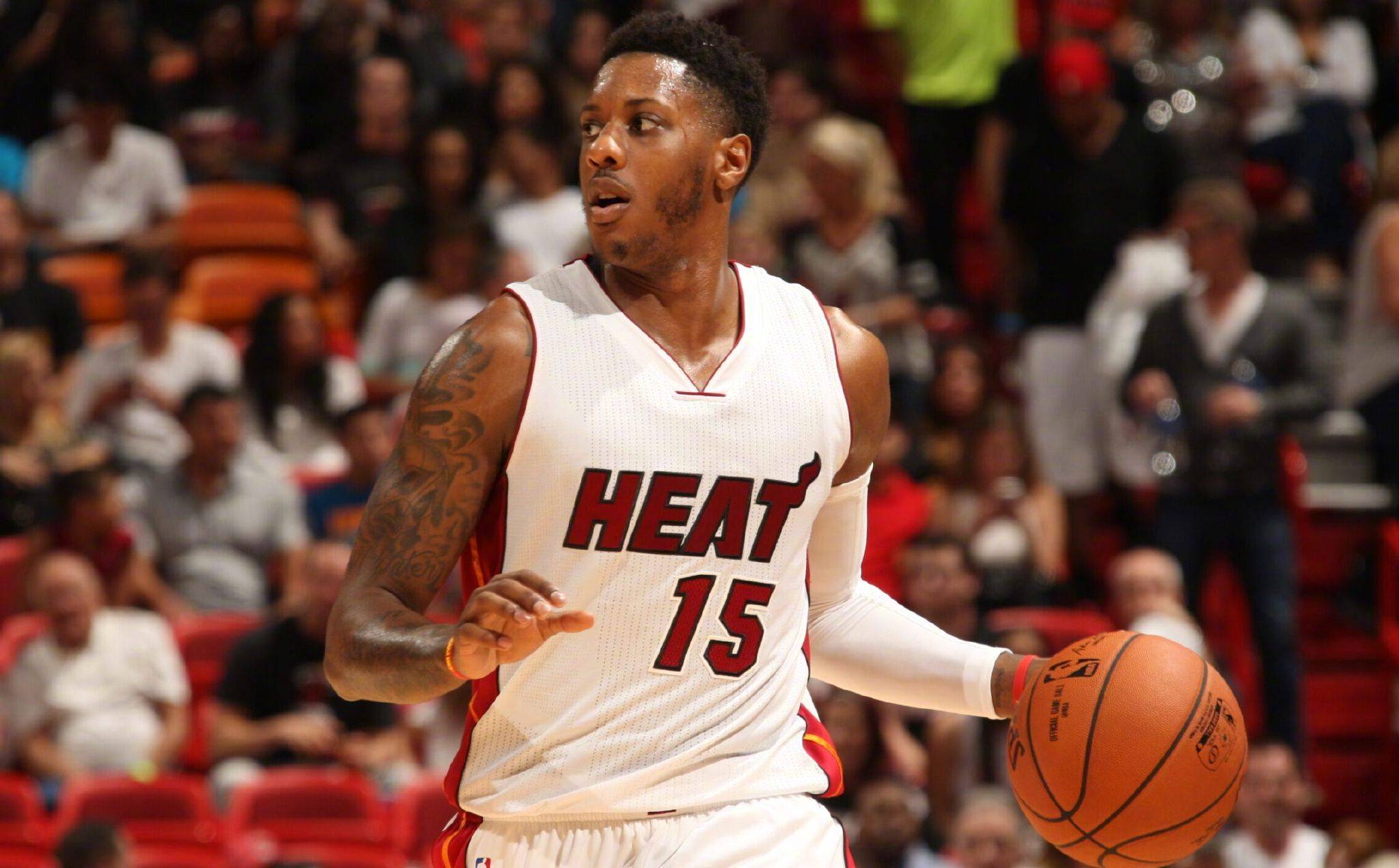 仍被广岛遏 仍被广岛遏