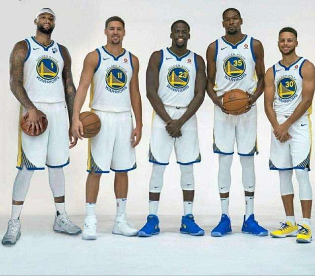 加快节奏并 加快节奏并