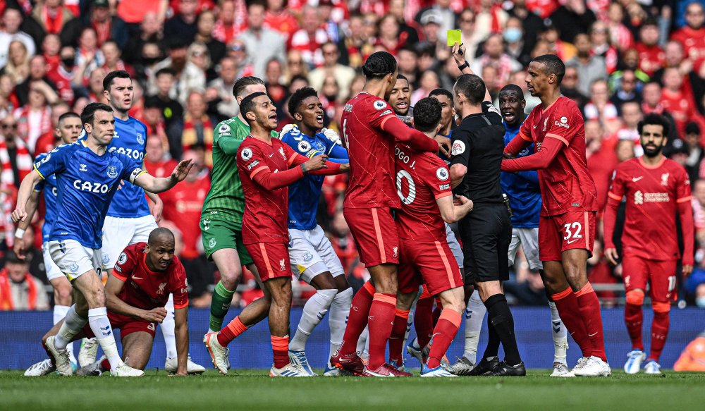 型组织前锋 型组织前锋